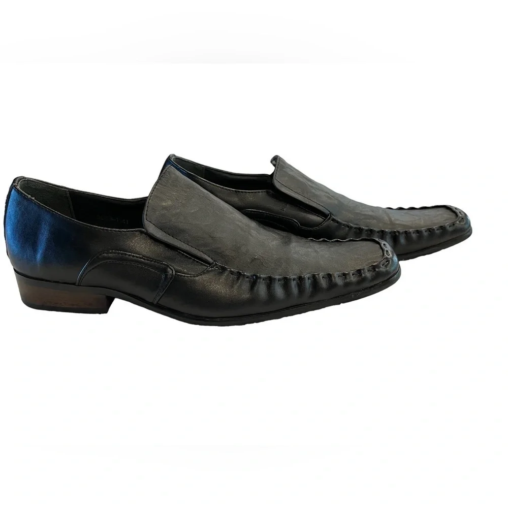Divis these loafers